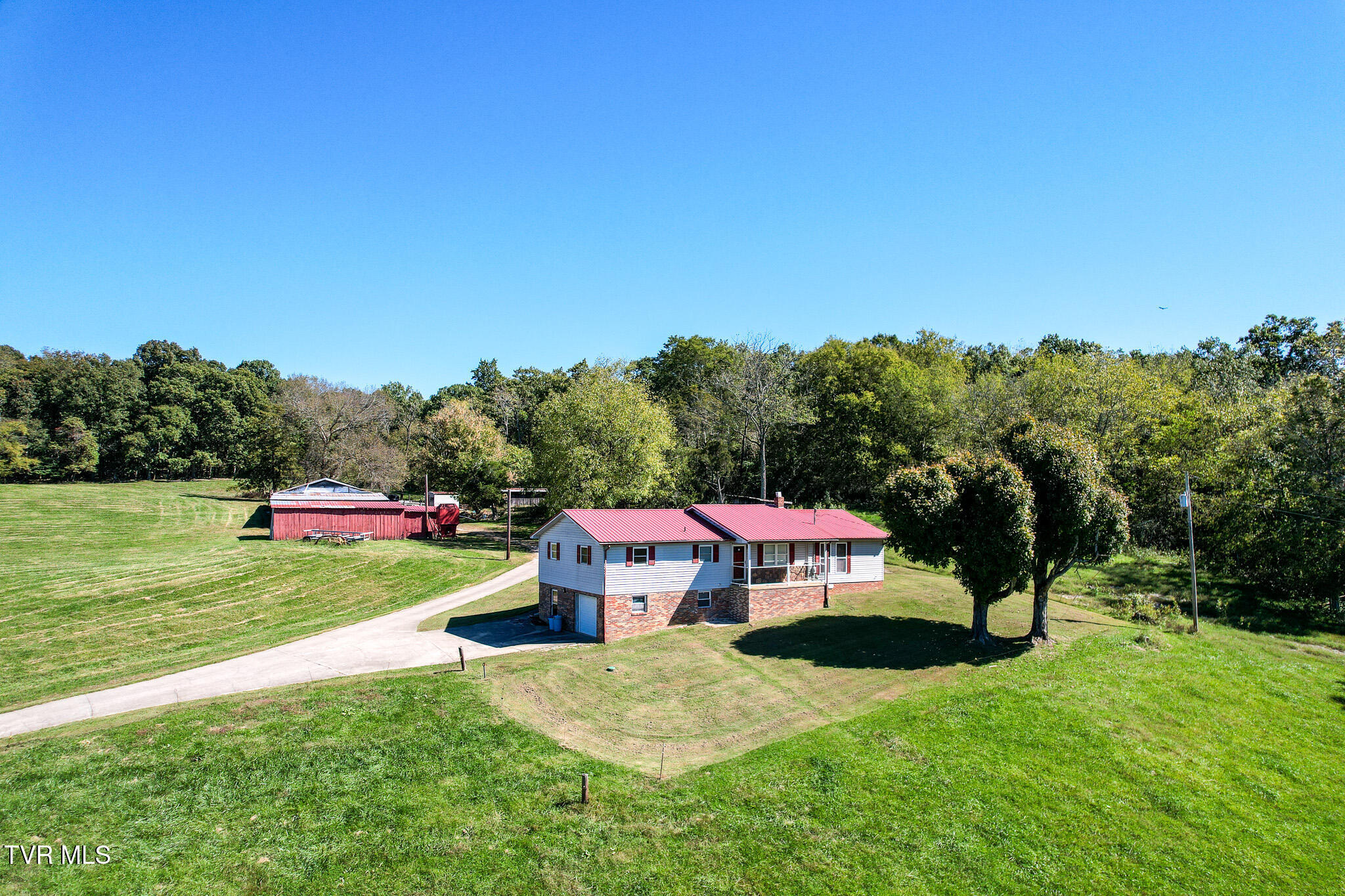 Property Photo: 80 Possum Creek Road TN 37743