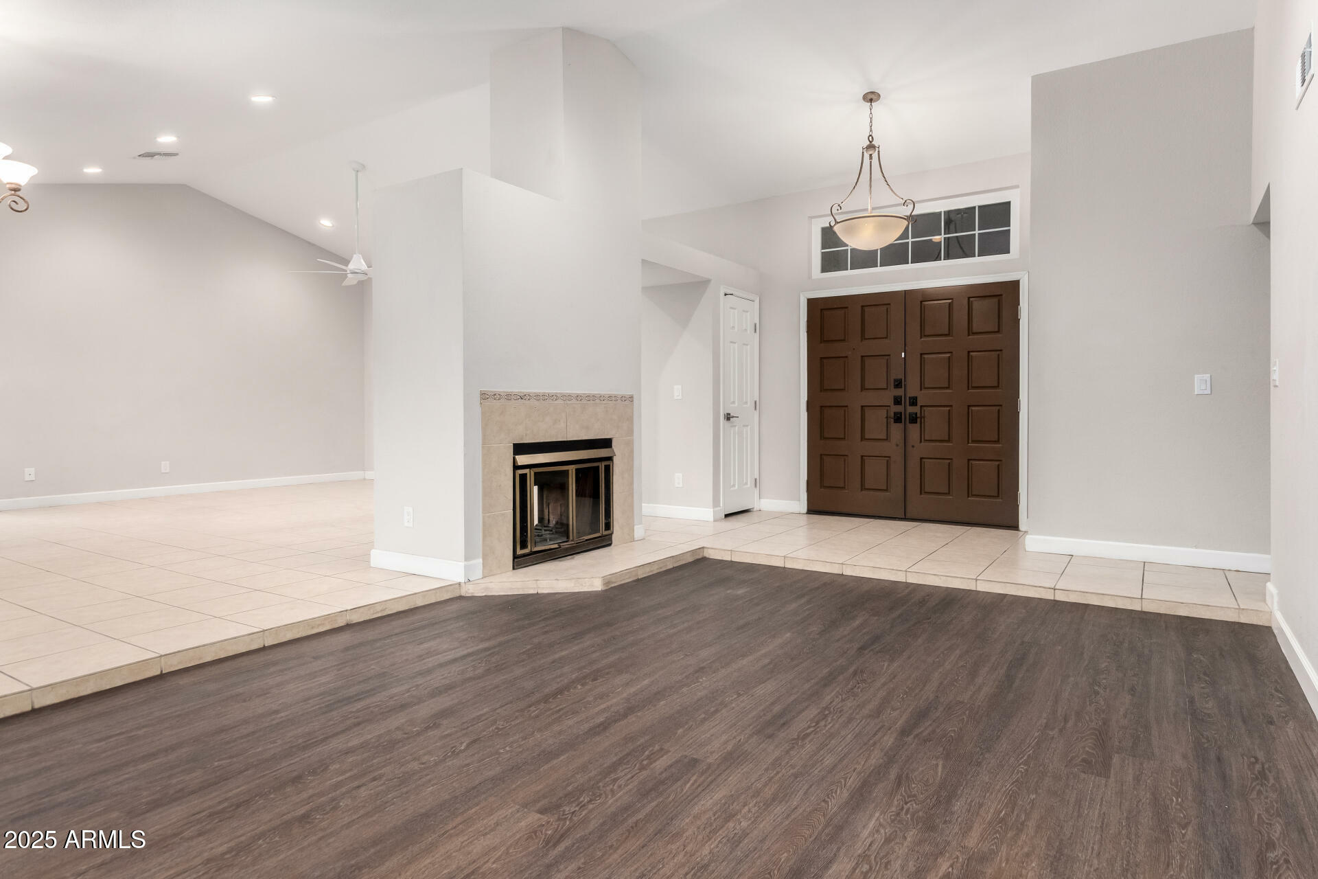 Property Photo: 9009 E Sahuaro Drive AZ 85260