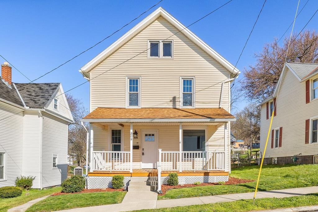 Property Photo:  308 Vesper St.  OH 44805 