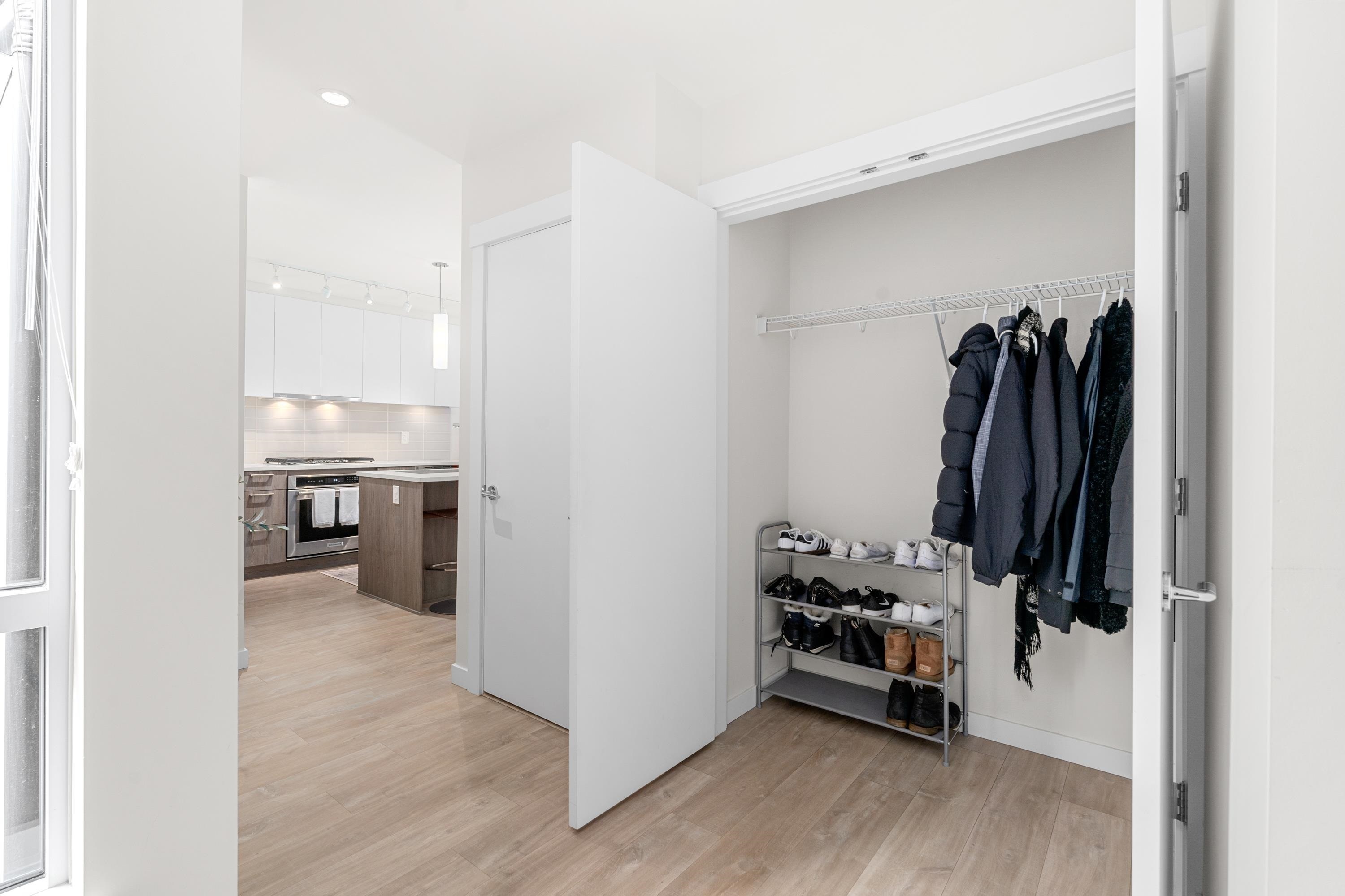 Property Photo: 615 E 3rd Street 205 BC V7L 0G3