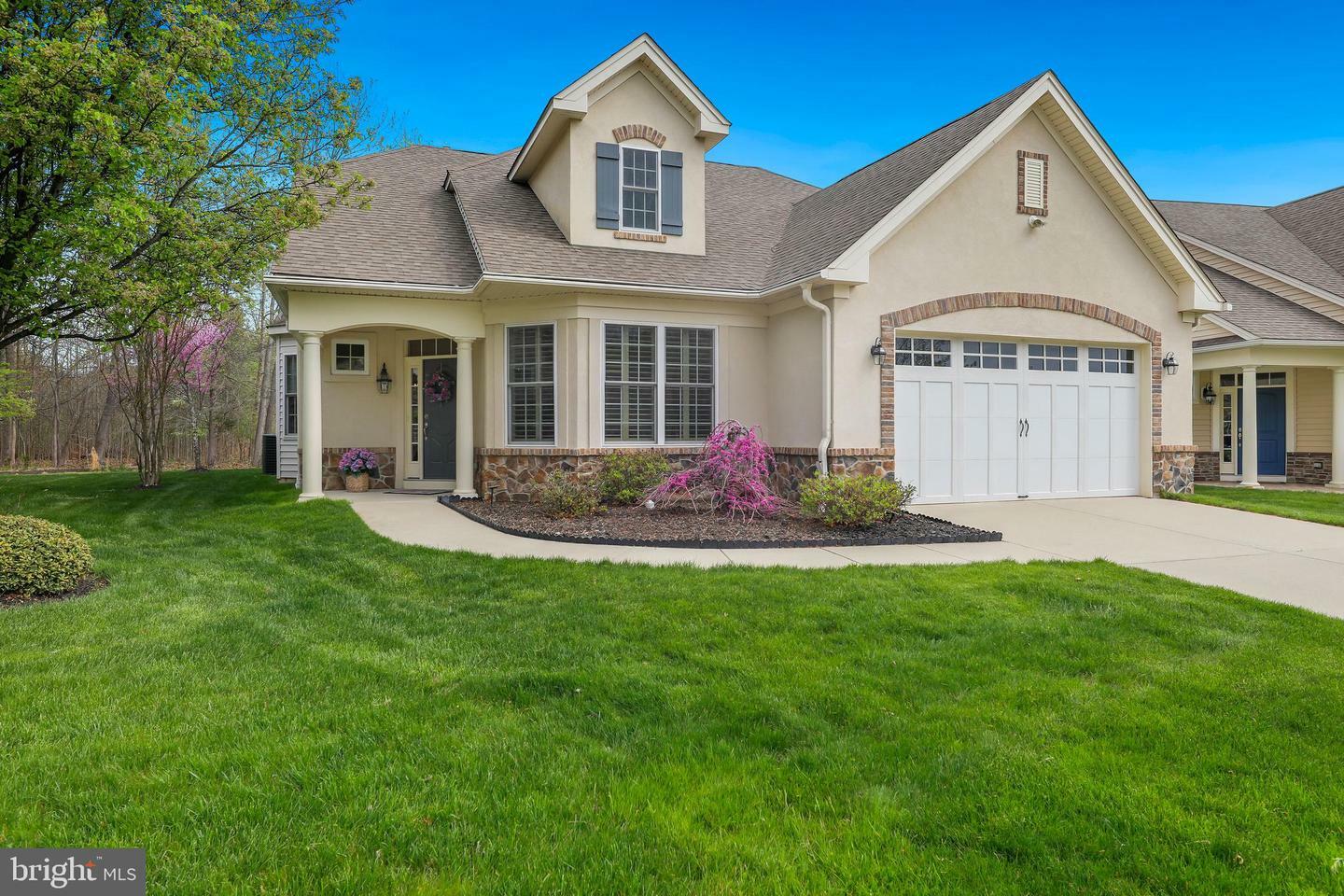Property Photo: 26 Harlow Circle NJ 08055