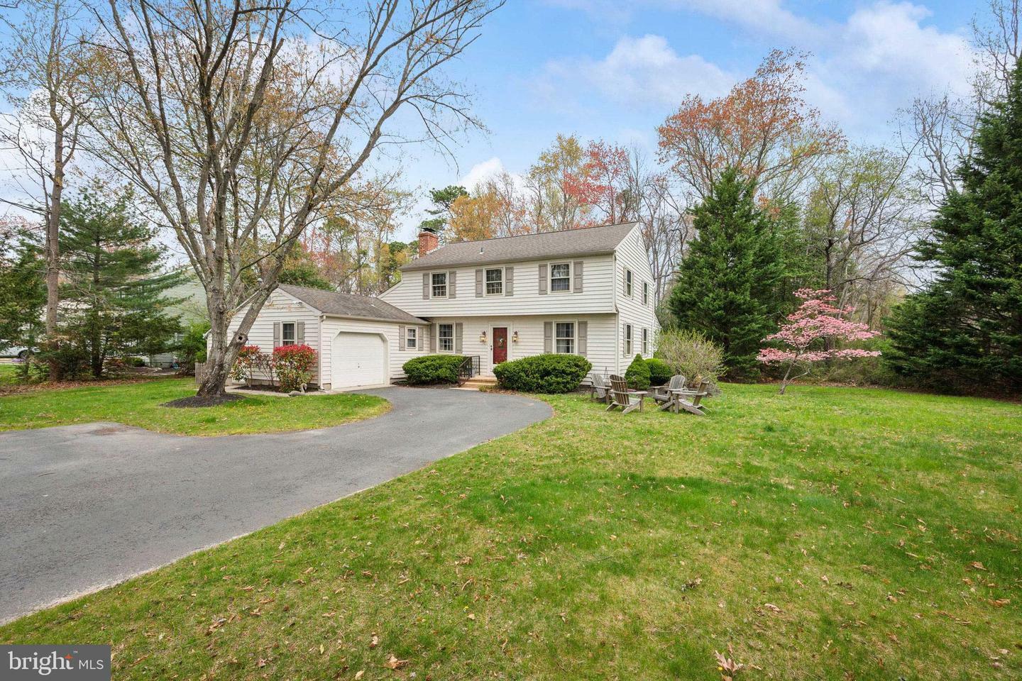 Property Photo: 2 N Lakeside Dr W NJ 08055