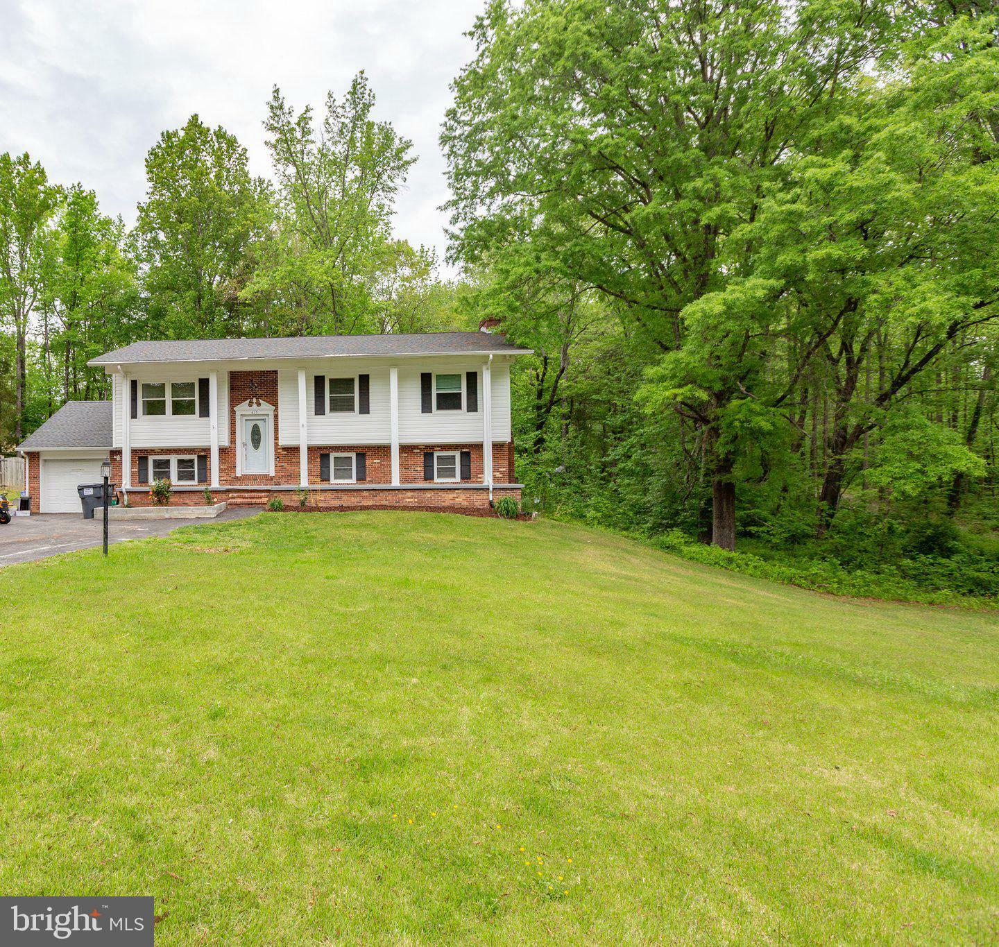 Property Photo: 415 Cooper Street VA 22551