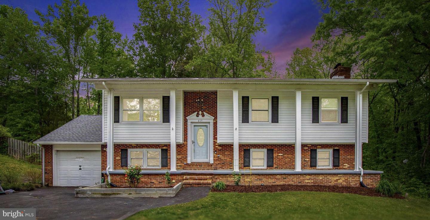 Property Photo: 415 Cooper Street VA 22551
