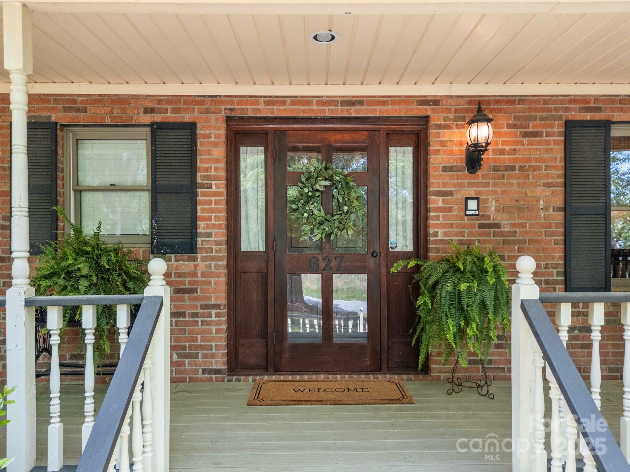 Property Photo: 627 S Chapel Street NC 28088