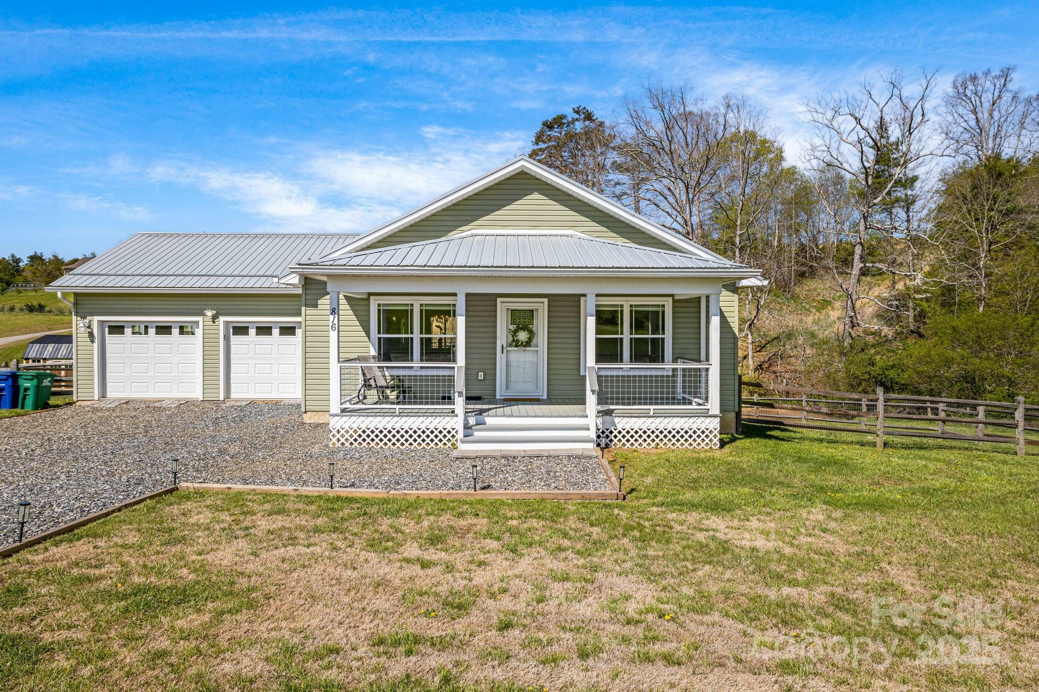 Property Photo: 816 Old Nc 20 Highway NC 28701