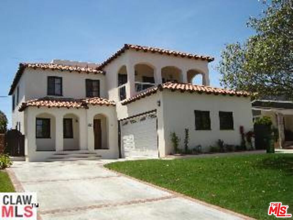 Property Photo: 7917 Westlawn Ave CA 90045