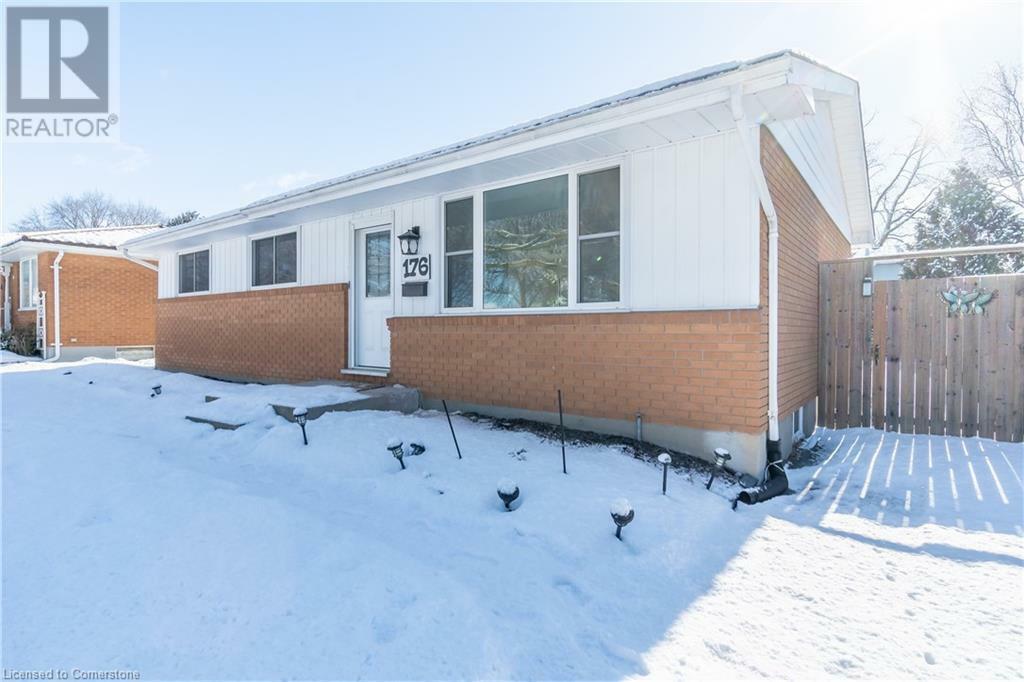 Property Photo: 176 Wellesley Crescent ON N5V 1J7