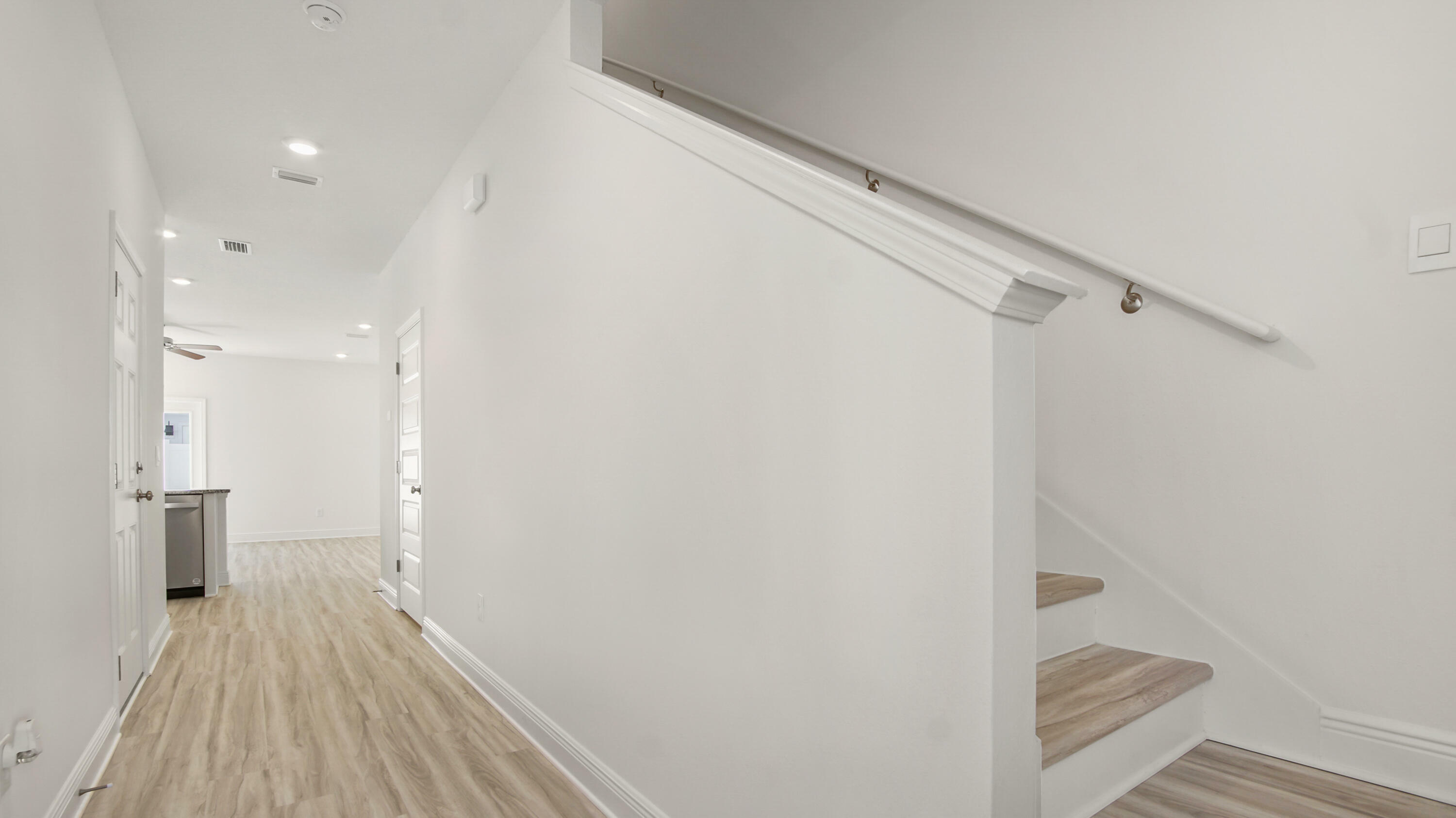 Property Photo: 68 Hawk Street FL 32459