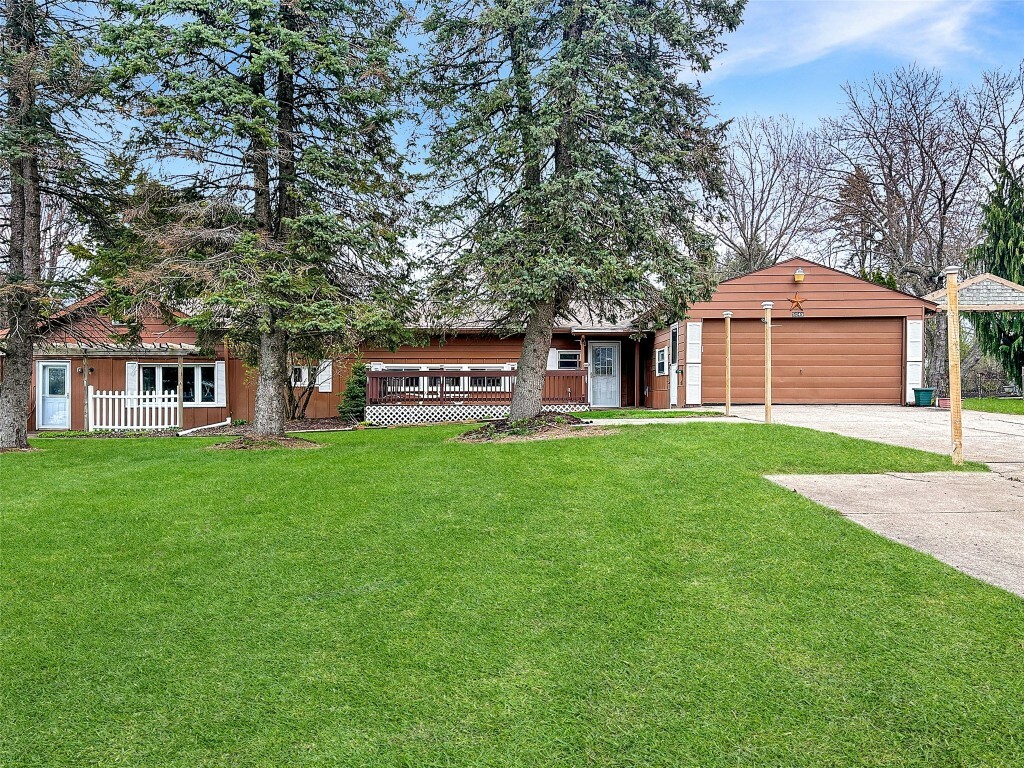 Property Photo:  5049 Roslindale Avenue  PA 16509 