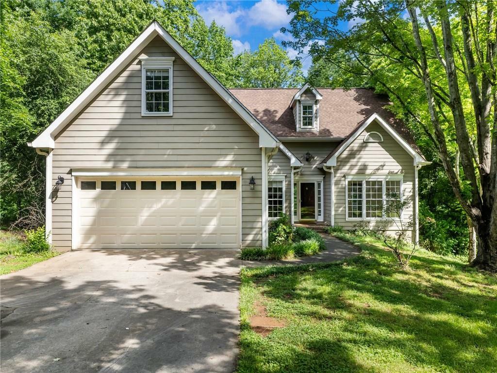 Property Photo: 6212 Germantown Drive GA 30542