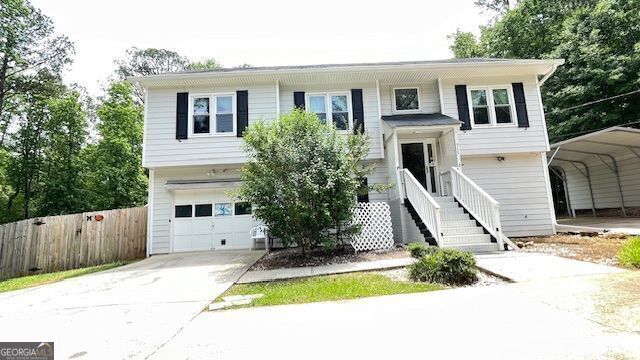 Property Photo:  715 Herring Road  GA 30265 