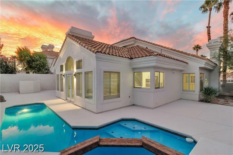Property Photo: 8125 Sunset Cove Drive NV 89128