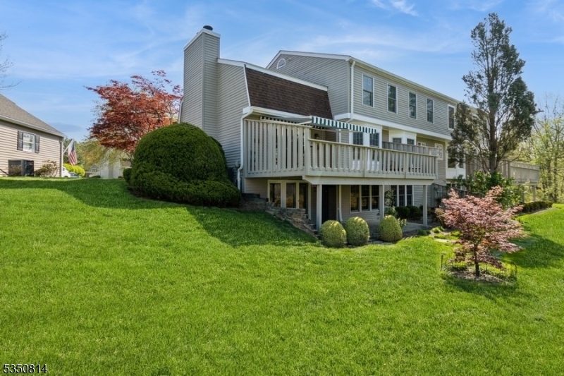 Property Photo: 9 Deerfield Ct NJ 07920