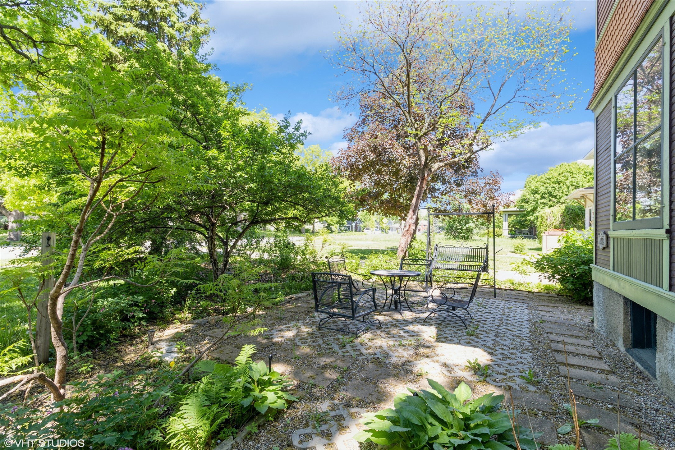 Property Photo: 712 Duff Avenue IA 50010