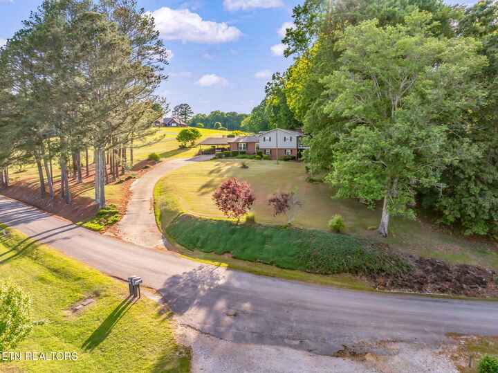 108 Pattie Gap Rd  Philadelphia TN 37846 photo