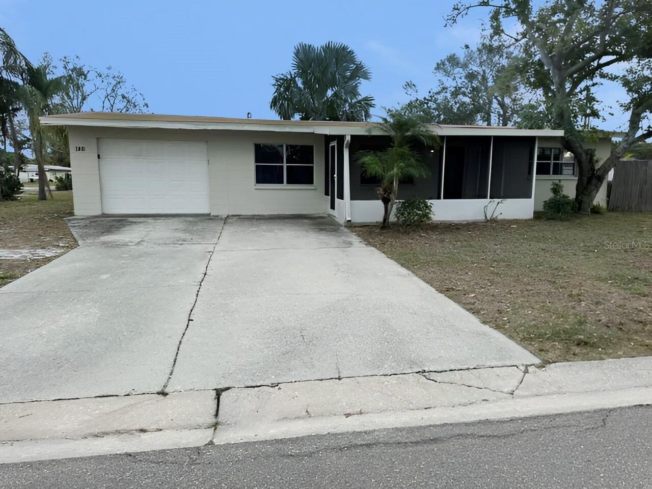 Property Photo: 3851 72nd Street N FL 33709