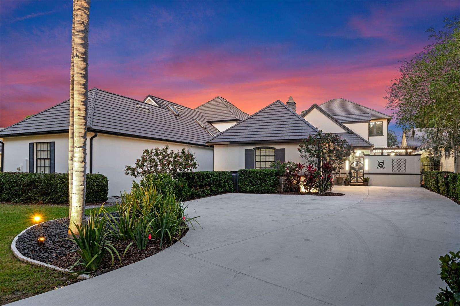 Property Photo:  9624 Bryanston Drive  FL 32827 