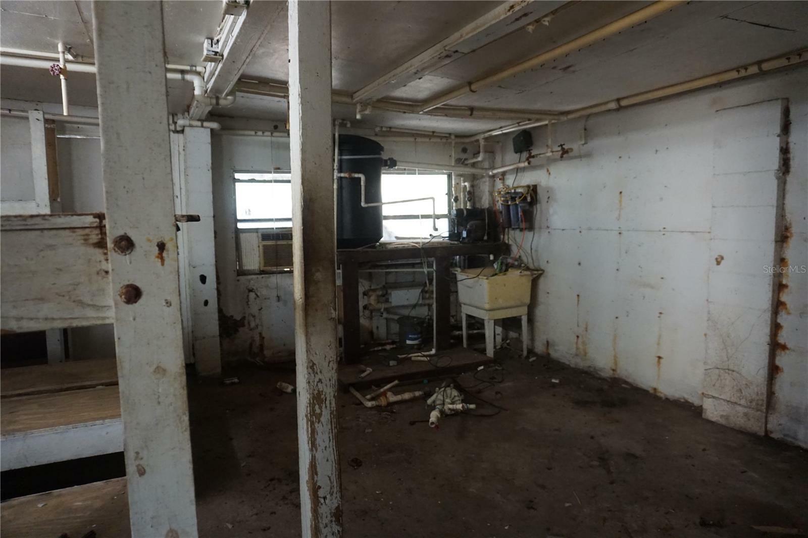 Property Photo: 2335 Murilla Way S FL 33712