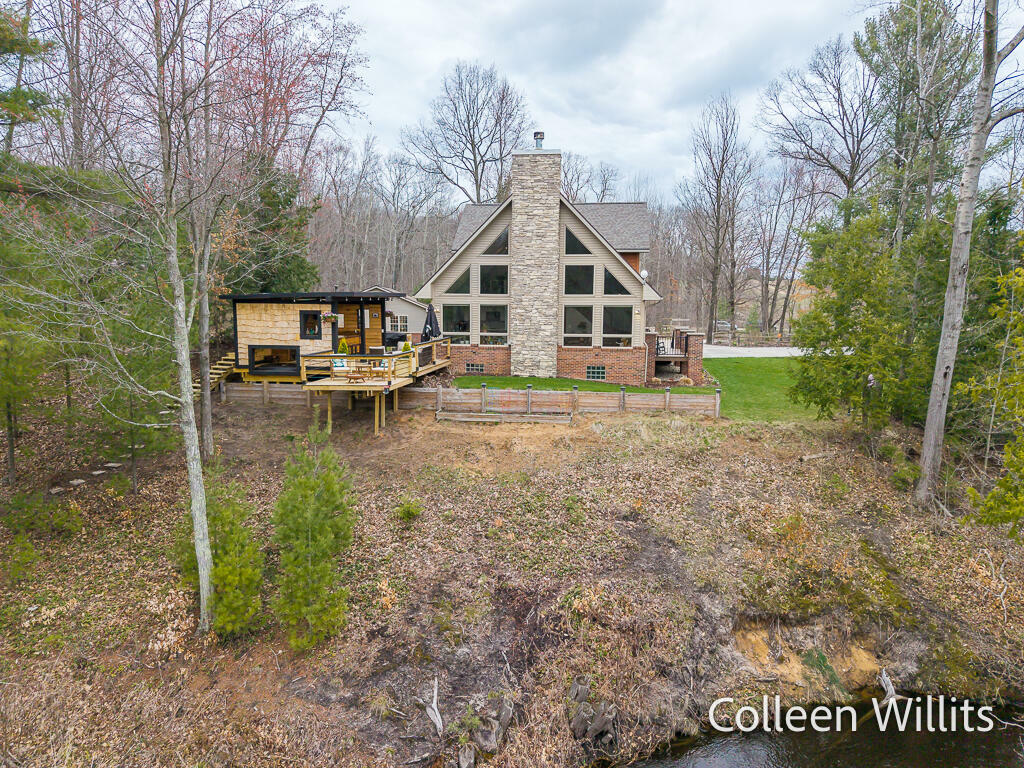Property Photo: 935 W White Road MI 49411