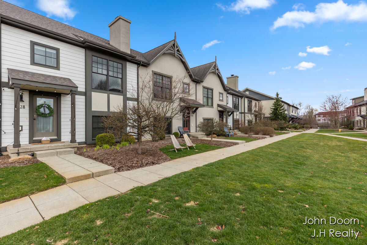Property Photo: 2226 New Town Drive MI 49525