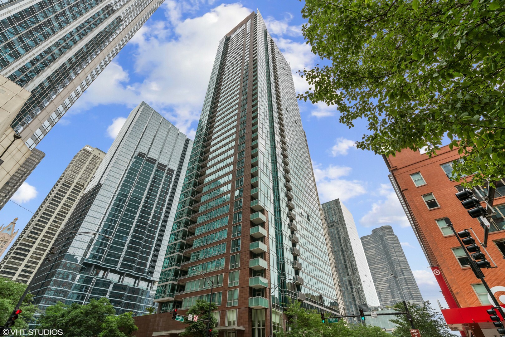 Property Photo: 505 N McClurg Court 1801 IL 60611