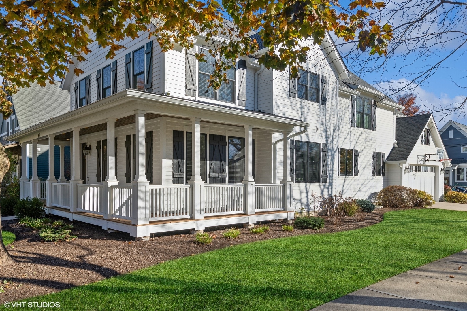 Property Photo: 103 N Pine Avenue IL 60004