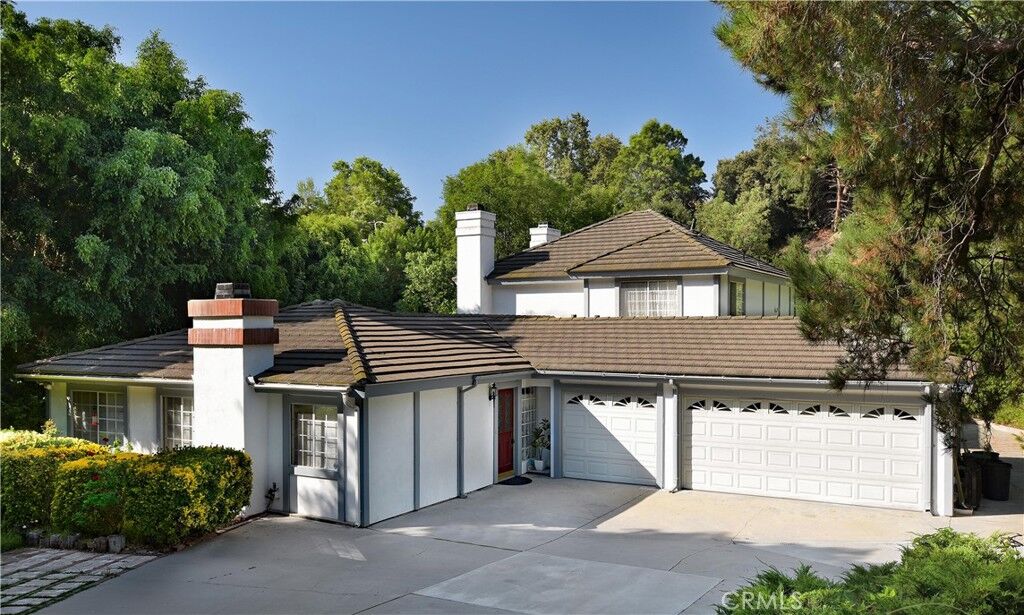 Property Photo: 1525 Bonnie Jean Lane CA 90631