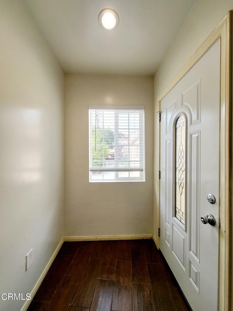 Property Photo: 4406 Toland Way CA 90041