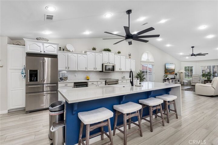 Property Photo:  23201 Canyon Lake Drive S  CA 92587 