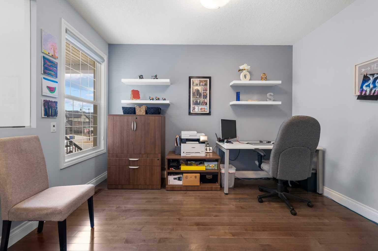 Photo de la propriété: 15 Sherwood Square NW AB T3R 0N7