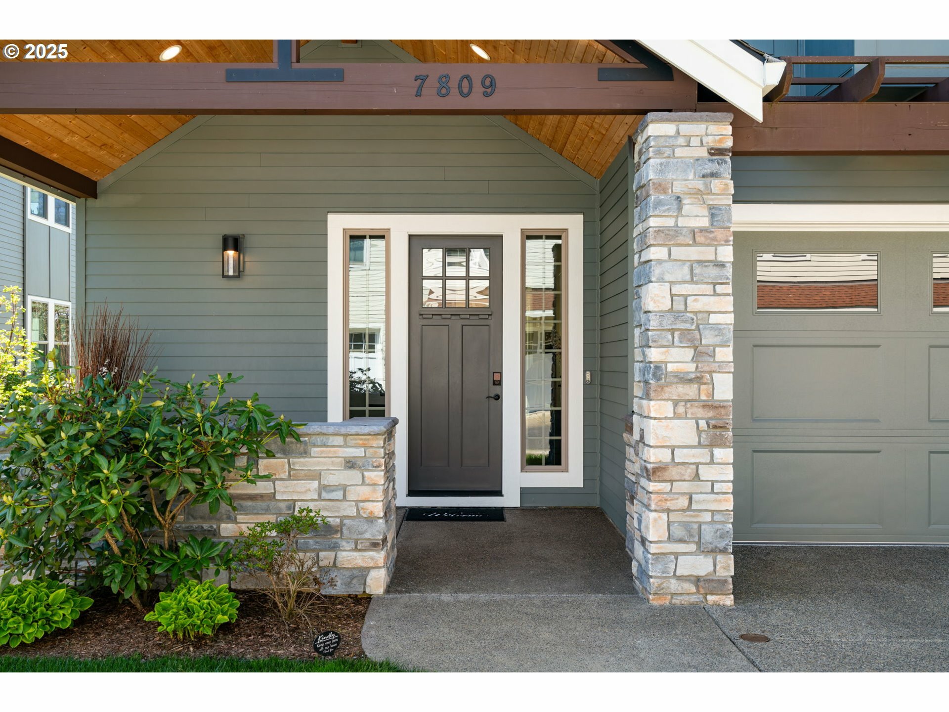 Property Photo: 7809 NW Quinault St 113 WA 98607