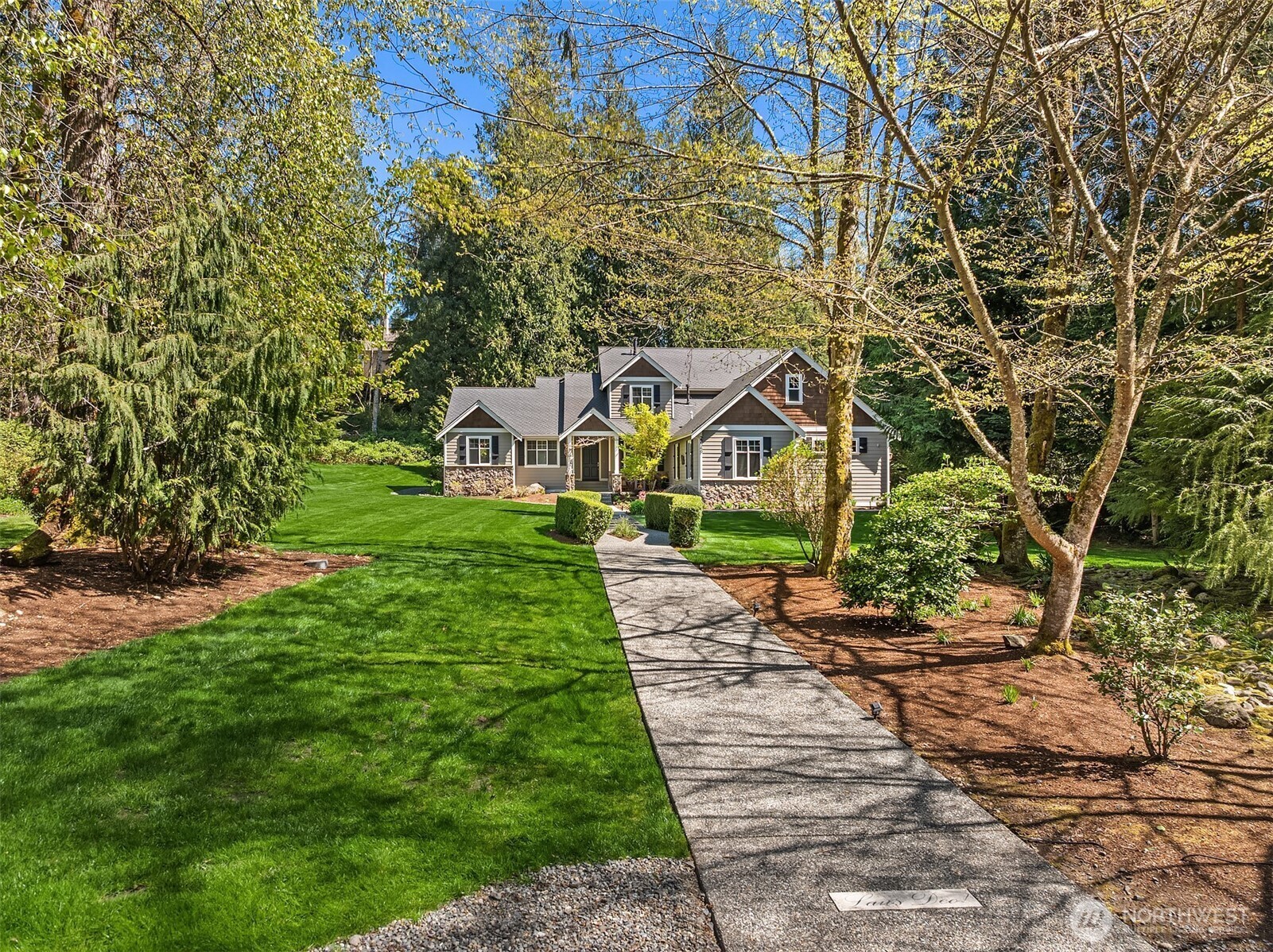 Property Photo: 23340 257th Avenue SE WA 98038