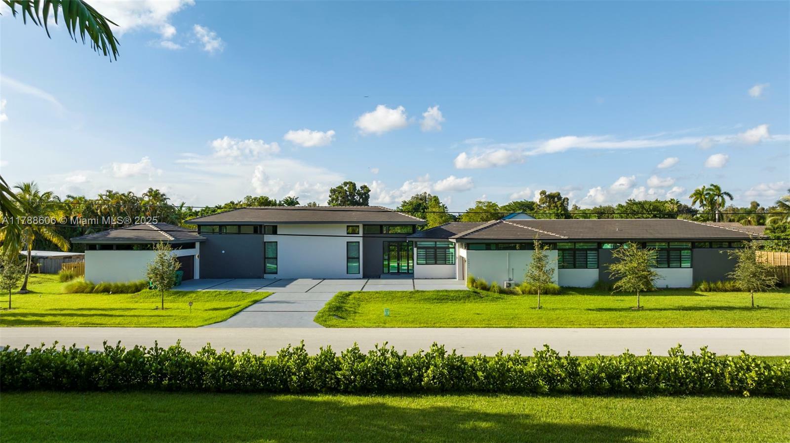 Property Photo: 11911 NW 2nd St FL 33325