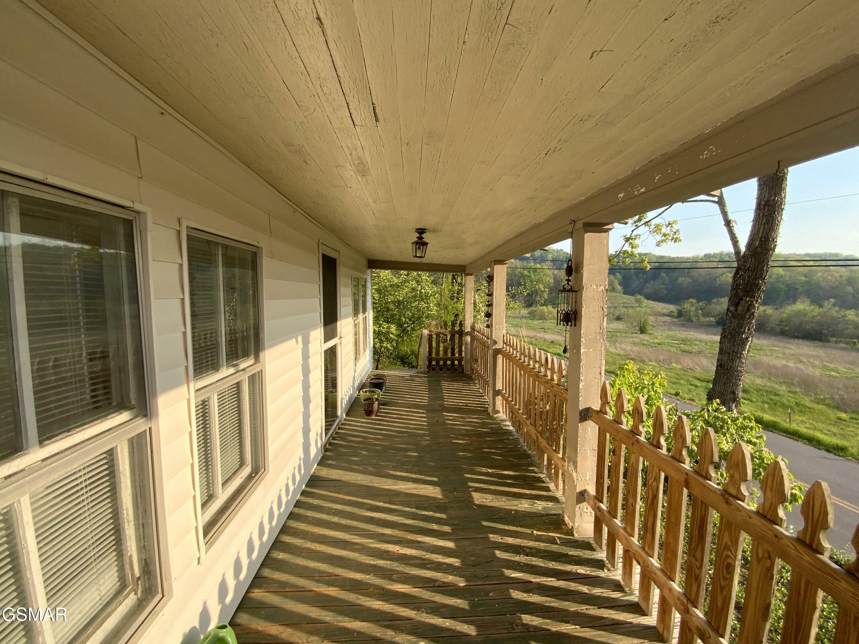 Property Photo: 2519 Maples Branch Rd. TN 37876