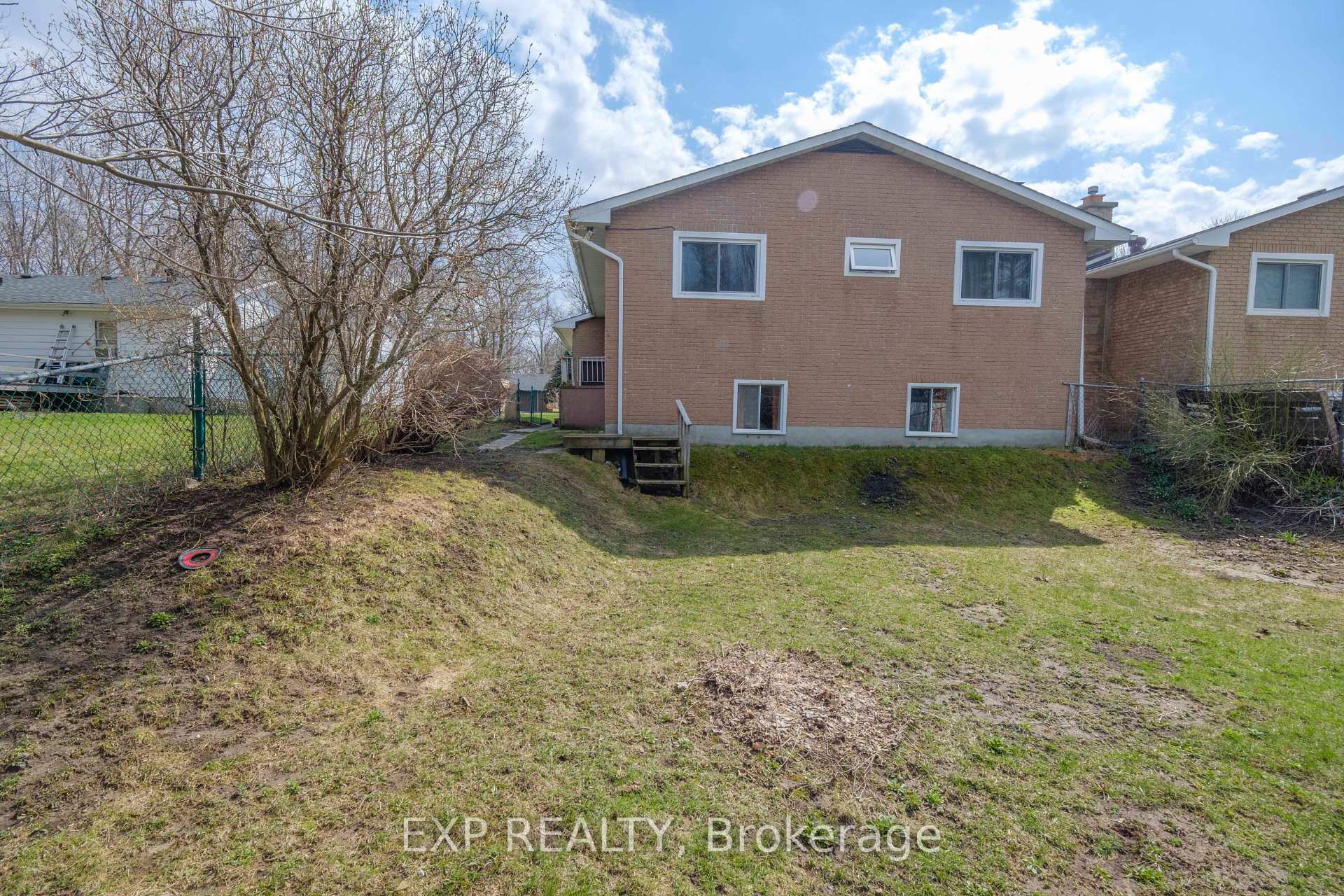 Property Photo: 620 17th Street W ON N4K 4B8