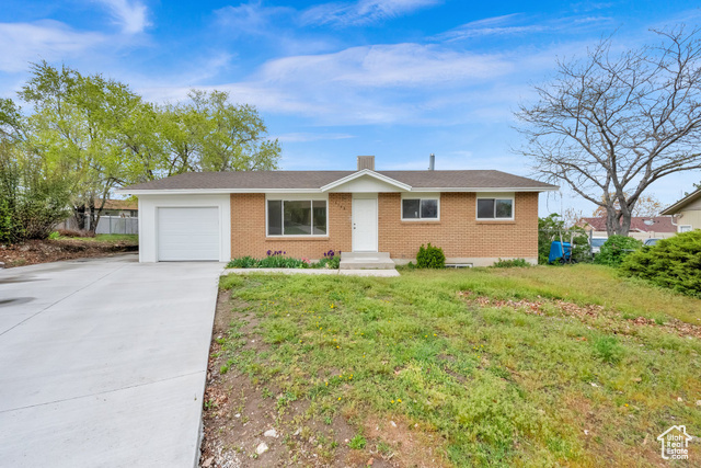 Property Photo: 5148 W Redflower Cir UT 84120