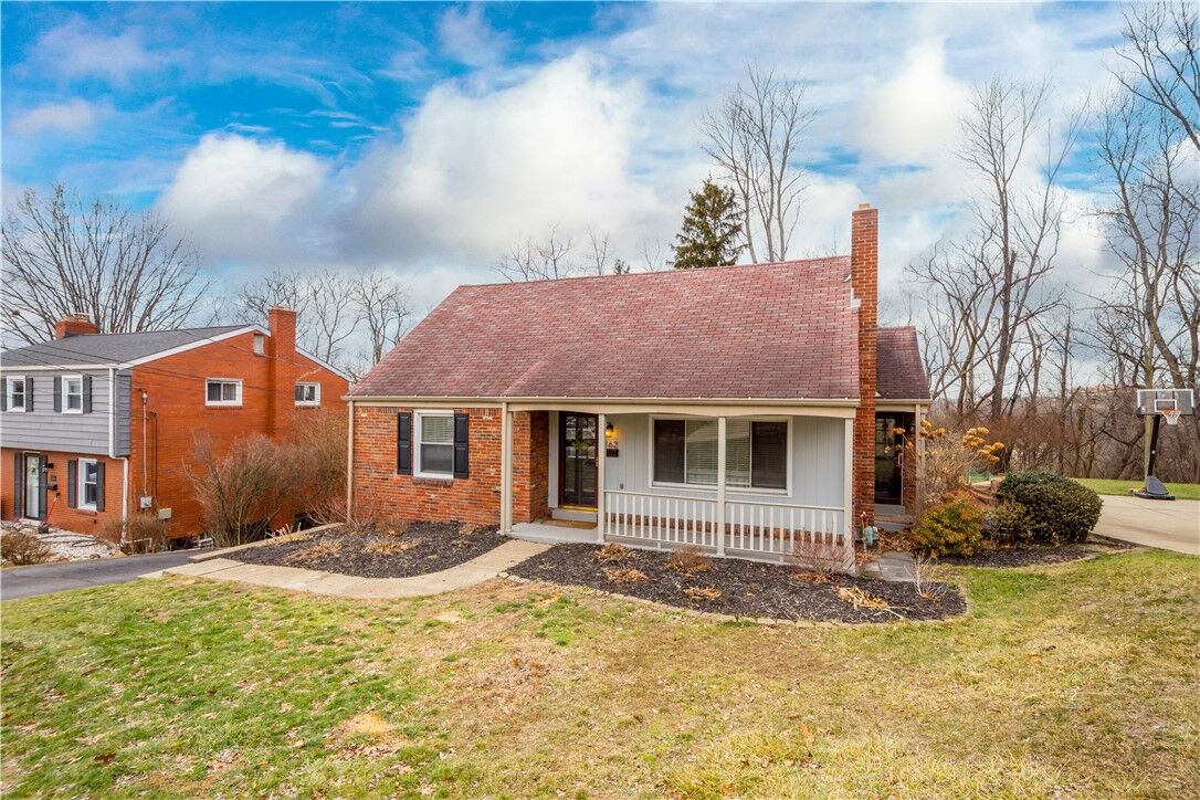 Property Photo: 162 Sheldon Ave PA 15220