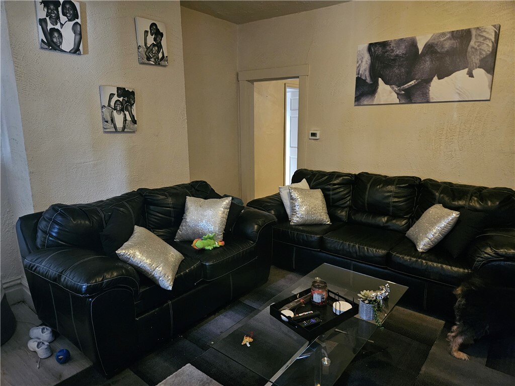 Property Photo: 211 Bruce St PA 15136