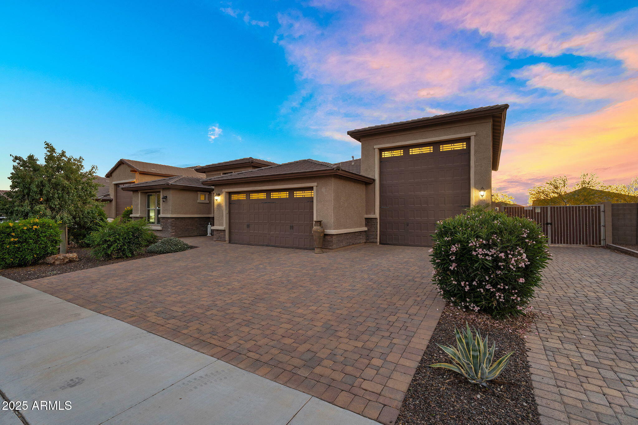 24042 N 170th Lane  Surprise AZ 85387 photo