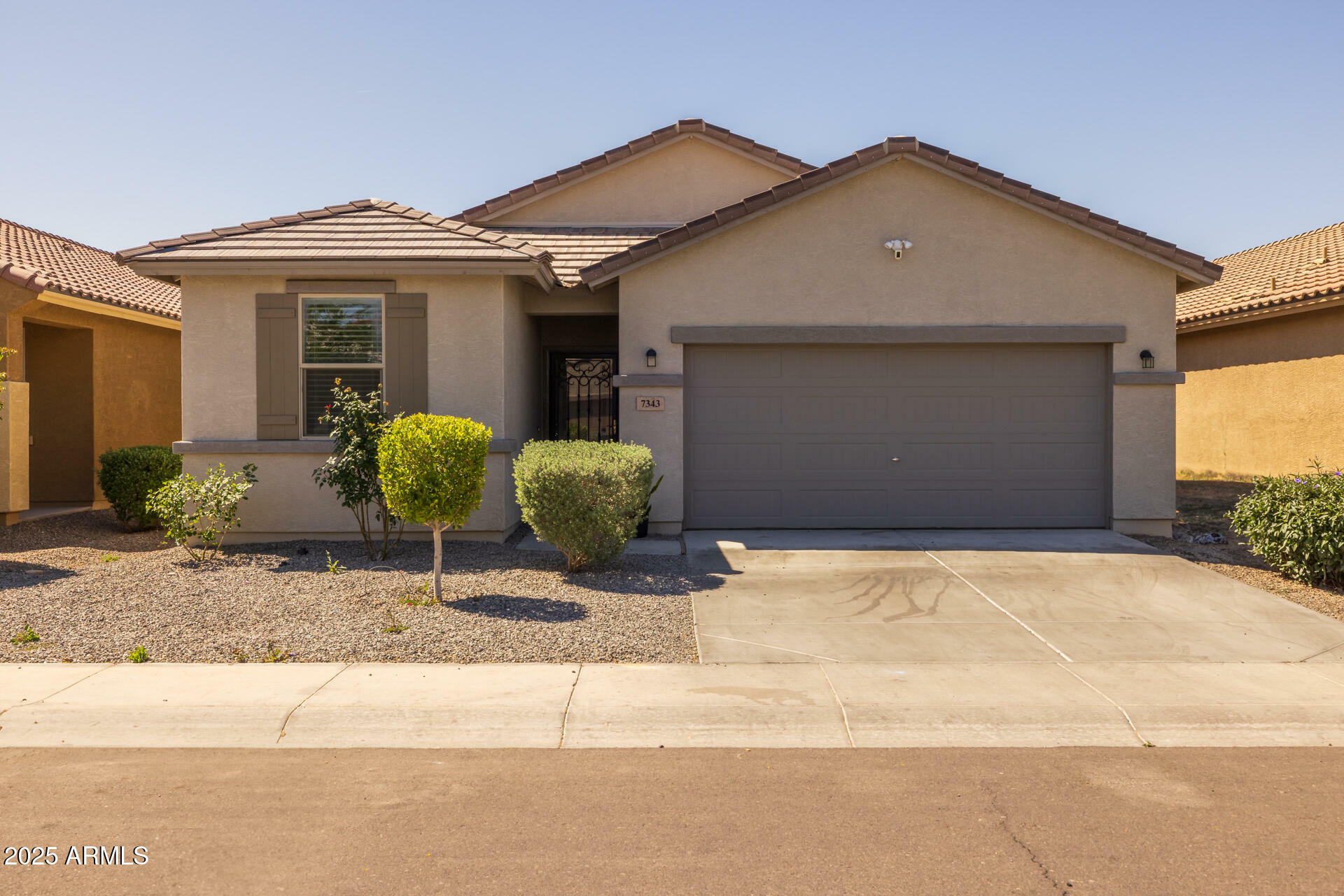 7343 W Hughes Drive  Phoenix AZ 85043 photo