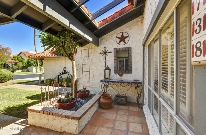Property Photo: 5738 N Scottsdale Road AZ 85253