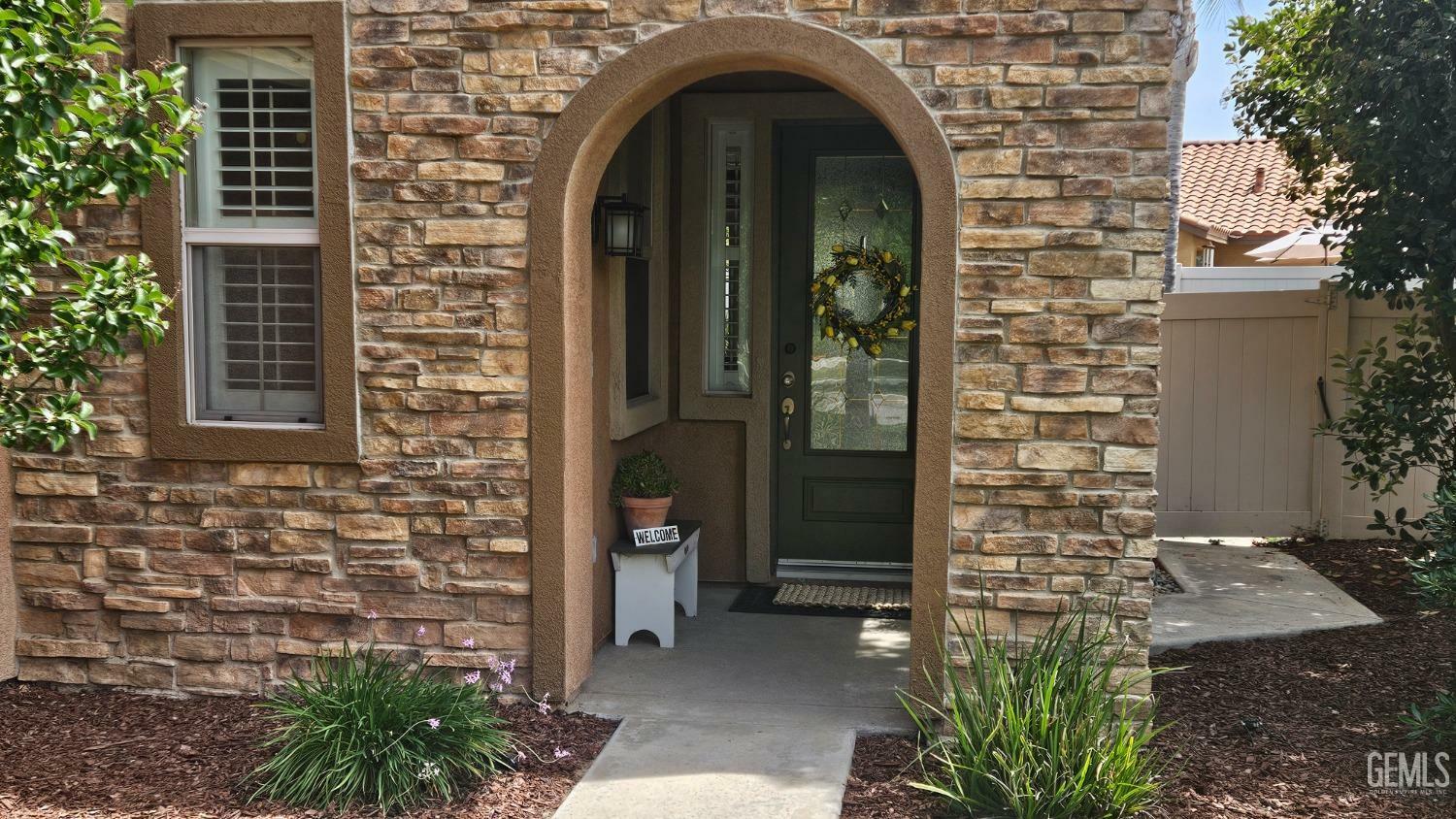 Property Photo: 12625 Fallstaff Lane CA 93312