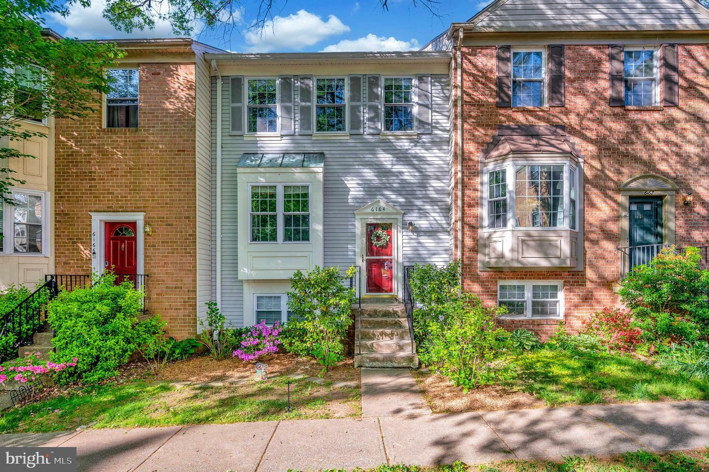 Property Photo: 6164 Forest Creek Court VA 22152