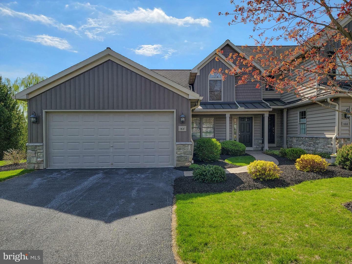 Property Photo: 168 Fieldcrest Lane PA 17522