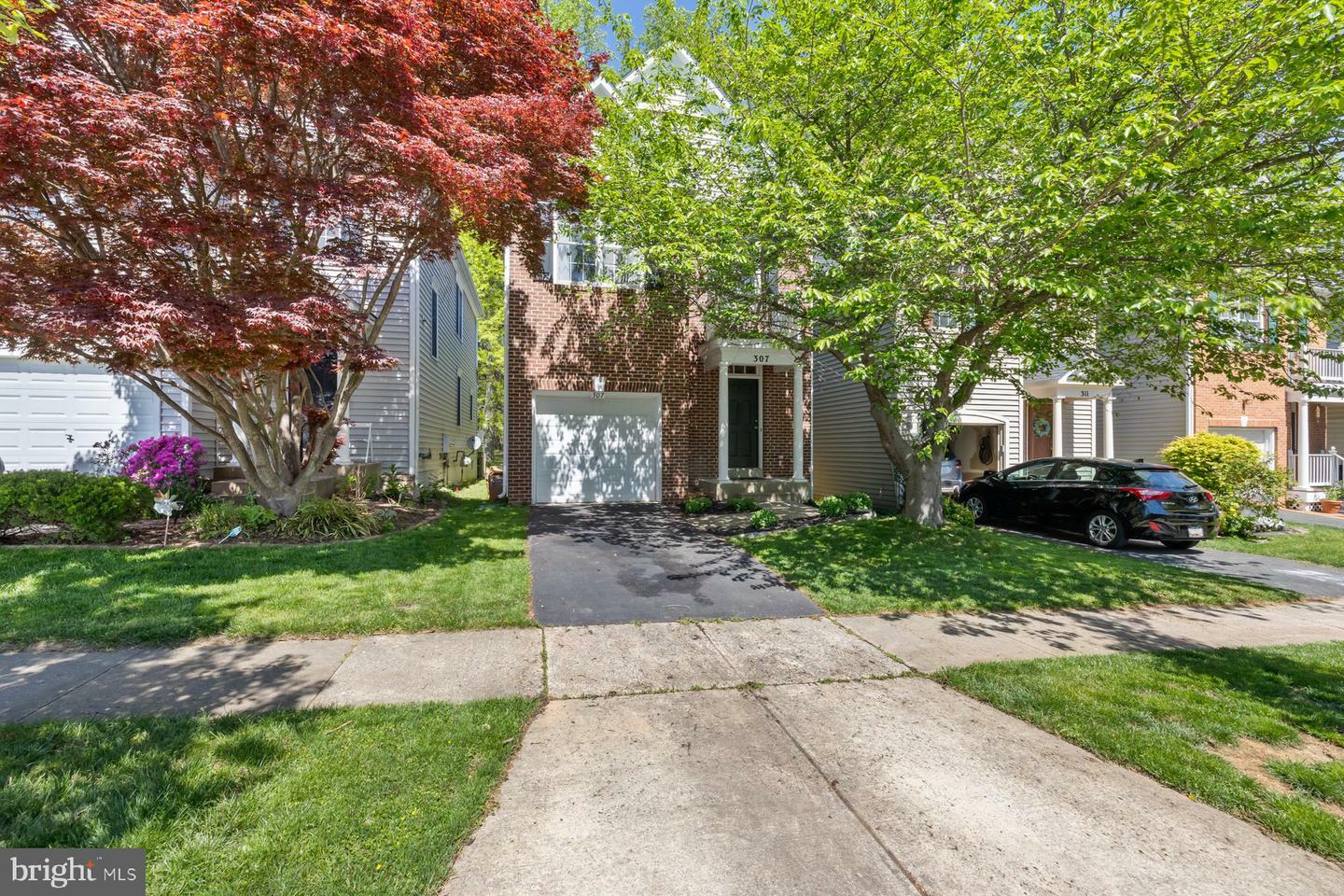 Property Photo: 307 Winter Walk Drive MD 20878