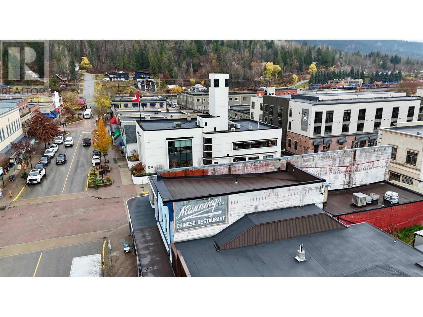 Property Photo:  302 Mackenzie Avenue  BC V0E 2S0 