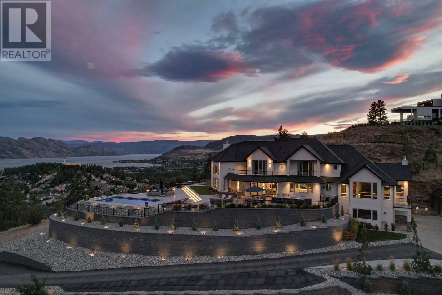1520 Vineyard Drive  West Kelowna BC V4T 2Y7 photo