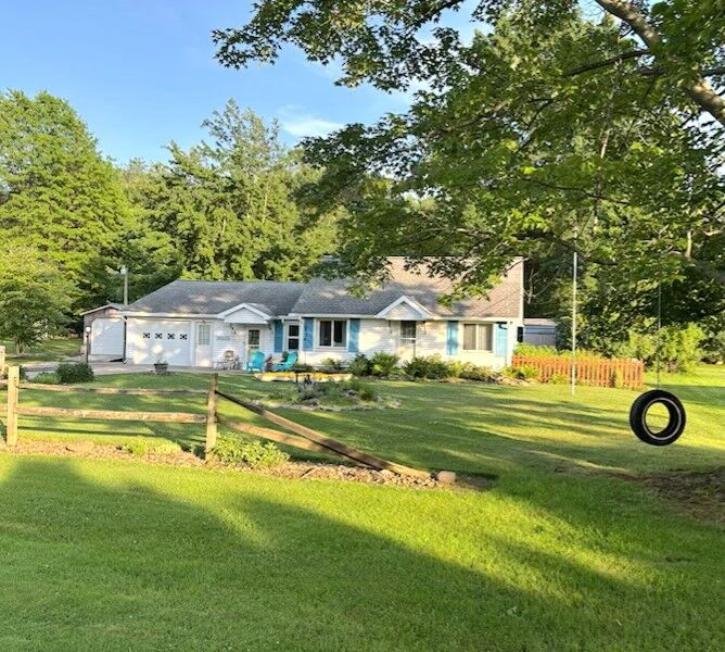 1233 Gunton Drive  Fairview PA 16415 photo