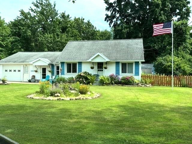 Property Photo: 1233 Gunton Drive PA 16415